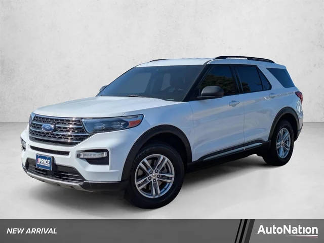2020 Ford Explorer XLT 4WD photo