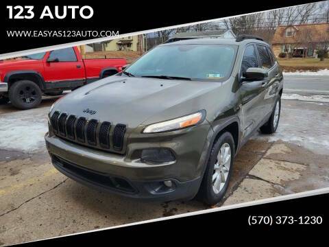 2015 Jeep Cherokee Limited 4WD photo