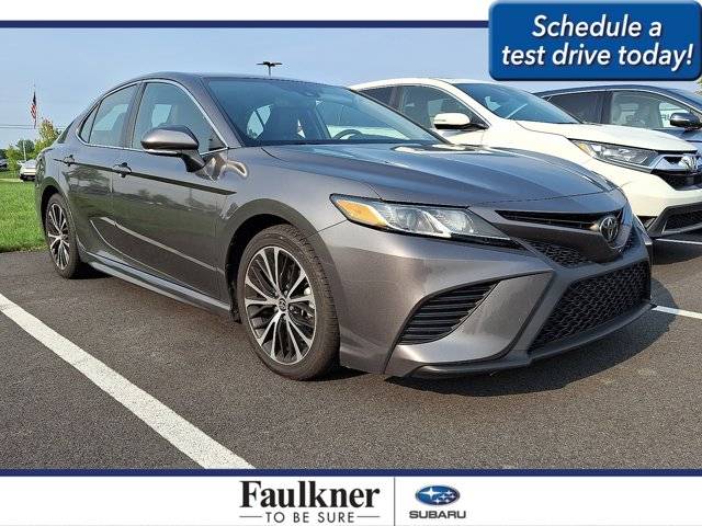 2020 Toyota Camry SE AWD photo