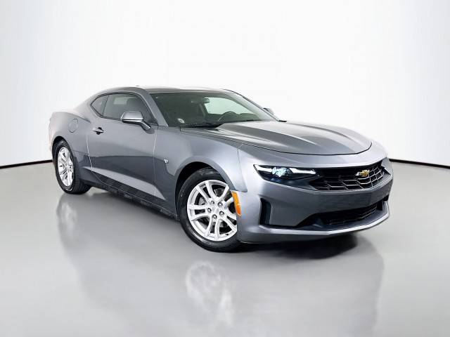 2020 Chevrolet Camaro 1LS RWD photo