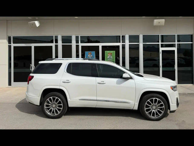 2020 GMC Acadia Denali FWD photo