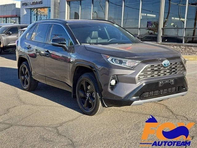 2020 Toyota RAV4 Hybrid XSE AWD photo