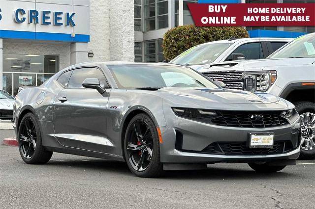 2020 Chevrolet Camaro LT1 RWD photo