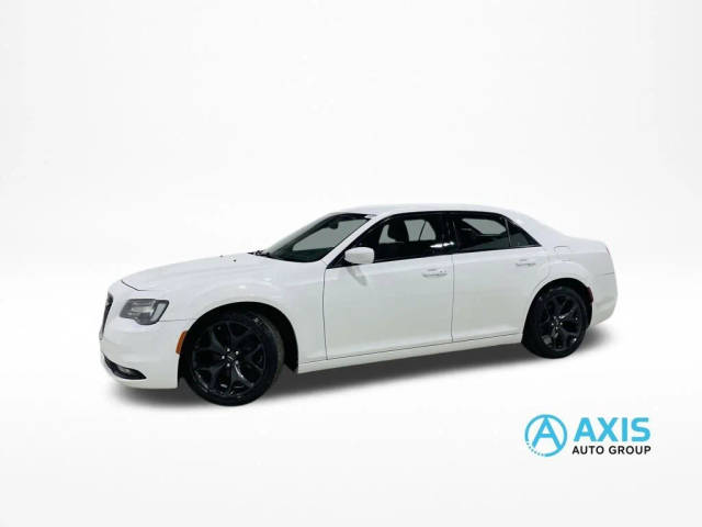 2020 Chrysler 300 300S RWD photo