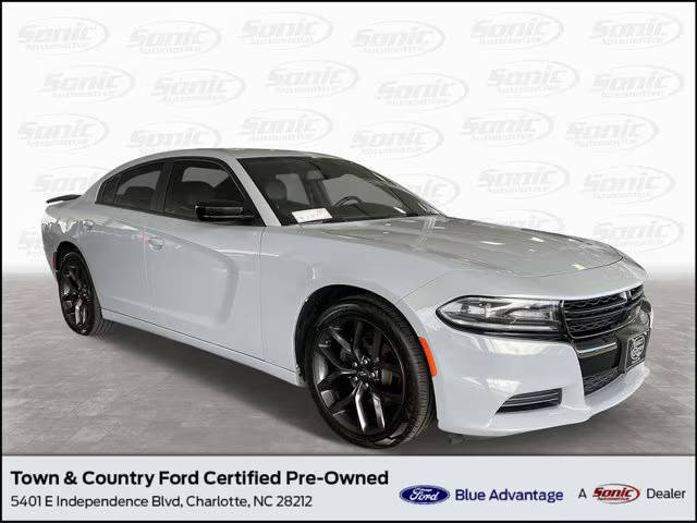 2020 Dodge Charger SXT RWD photo