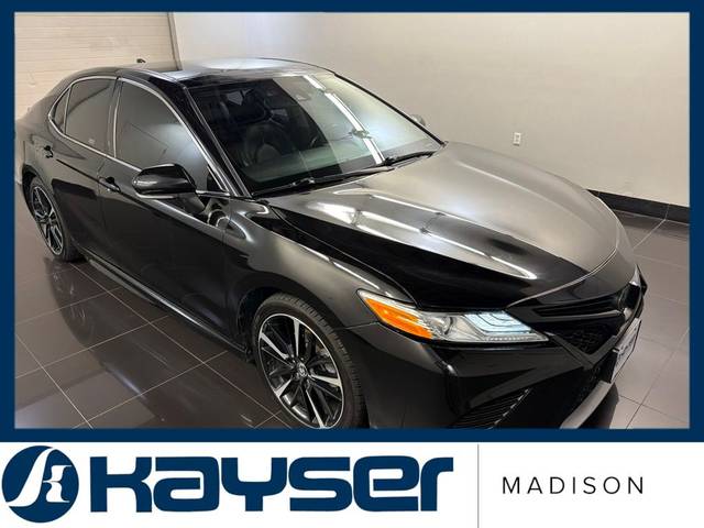 2020 Toyota Camry XSE FWD photo