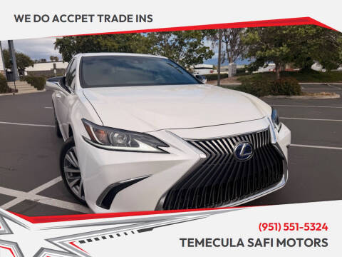 2020 Lexus ES ES 300h FWD photo
