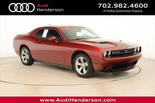 2020 Dodge Challenger SXT RWD photo