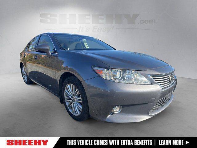 2015 Lexus ES  FWD photo