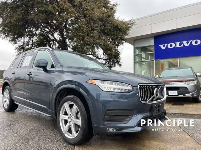 2020 Volvo XC90 Momentum AWD photo