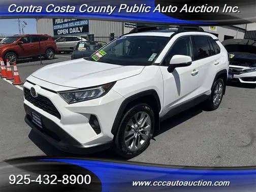 2020 Toyota RAV4 XLE Premium AWD photo