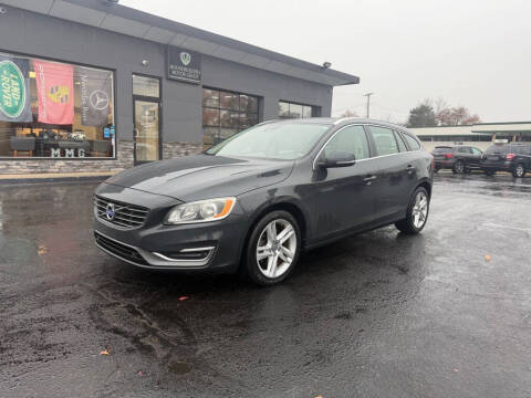 2015 Volvo V60 T5 Drive-E Premier FWD photo