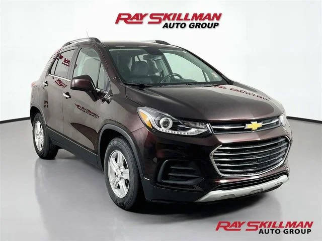 2020 Chevrolet Trax LT FWD photo