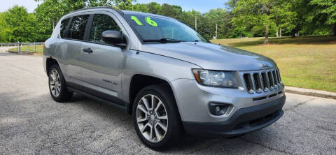 2015 Jeep Cherokee Latitude FWD photo