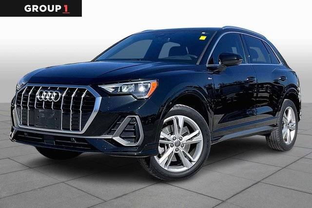 2020 Audi Q3 S line Premium AWD photo