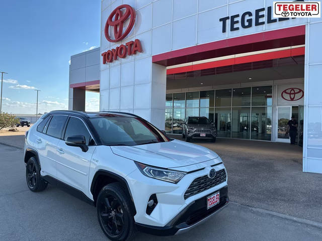 2020 Toyota RAV4 Hybrid XSE AWD photo