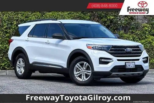 2020 Ford Explorer XLT 4WD photo