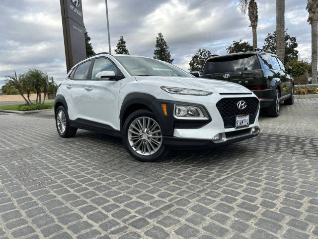 2021 Hyundai Kona SEL Plus FWD photo