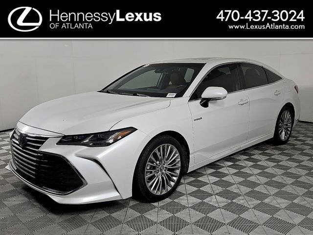 2019 Toyota Avalon Hybrid Limited FWD photo