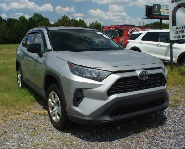 2020 Toyota RAV4 LE AWD photo