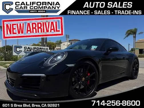 2017 Porsche 911 Carrera S RWD photo
