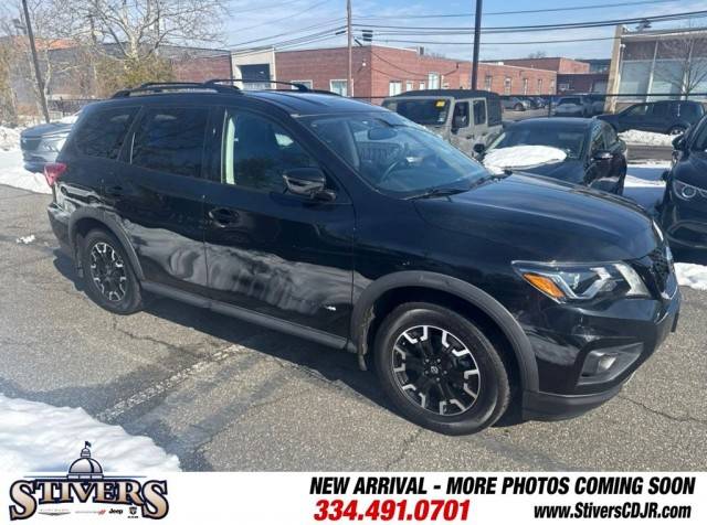 2020 Nissan Pathfinder SV 4WD photo