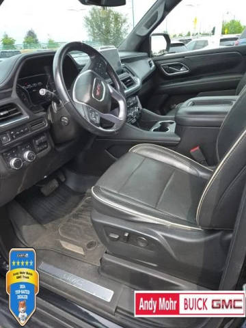 2021 GMC Yukon XL SLT 4WD photo
