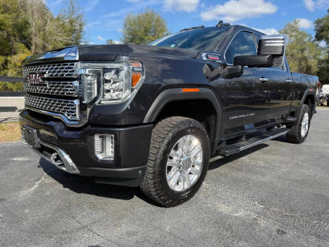 2020 GMC Sierra 2500HD Denali 4WD photo