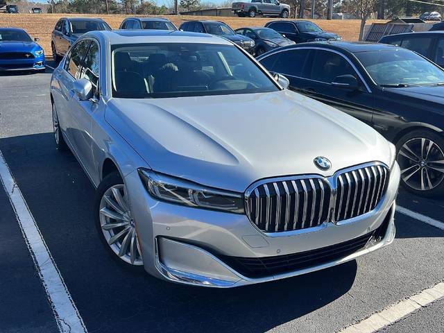 2020 BMW 7 Series 740i RWD photo