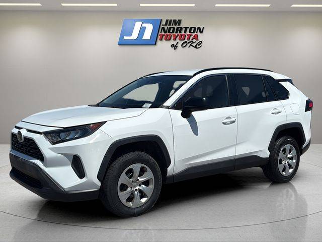 2020 Toyota RAV4 LE AWD photo