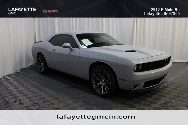 2020 Dodge Challenger SXT RWD photo