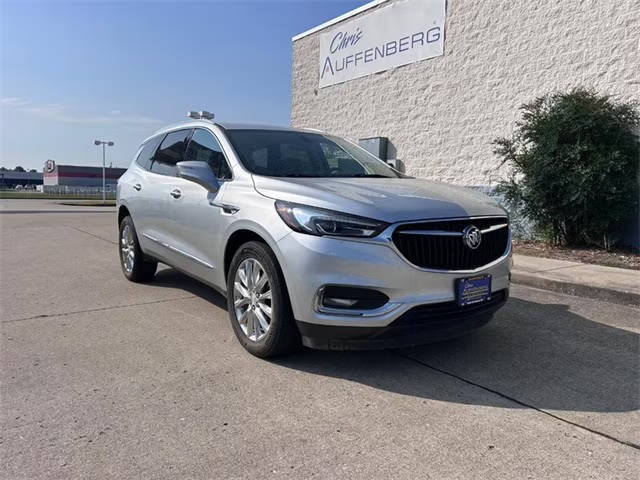 2020 Buick Enclave Essence AWD photo