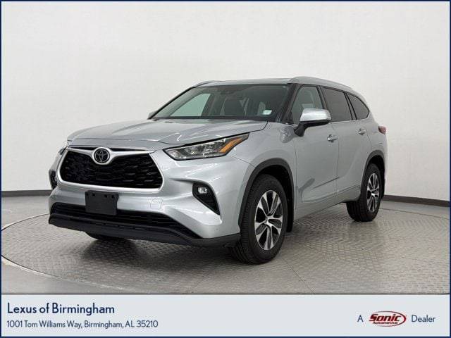 2020 Toyota Highlander XLE AWD photo
