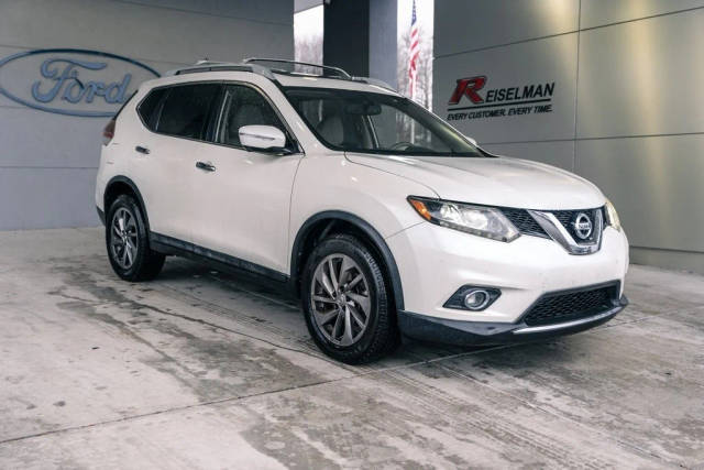 2015 Nissan Rogue SL AWD photo