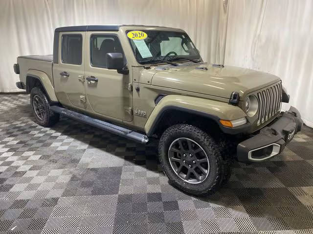 2020 Jeep Gladiator Overland 4WD photo