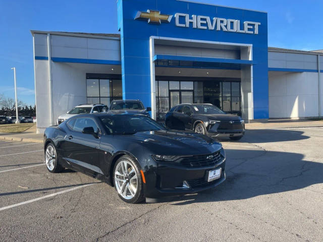 2020 Chevrolet Camaro 1LT RWD photo