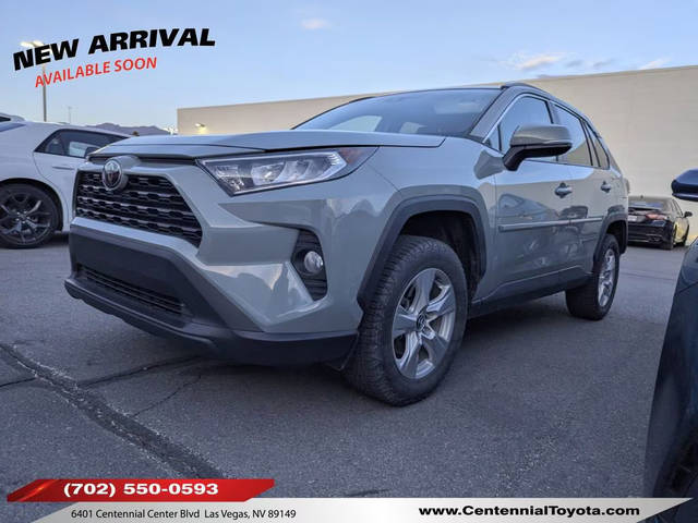 2020 Toyota RAV4 XLE AWD photo