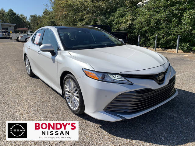 2020 Toyota Camry XLE AWD photo