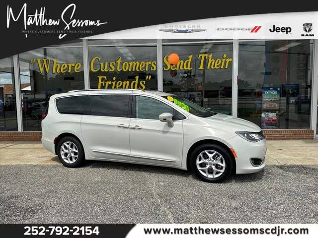 2020 Chrysler Pacifica Minivan Touring L Plus FWD photo