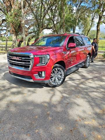 2021 GMC Yukon XL SLT RWD photo