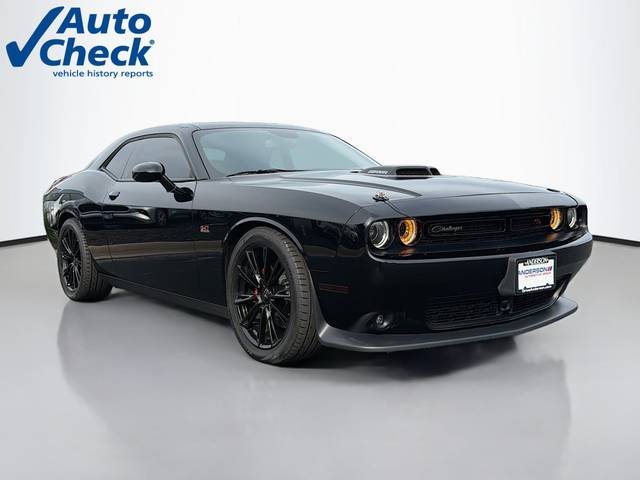 2020 Dodge Challenger R/T RWD photo