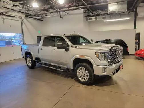 2020 GMC Sierra 2500HD Denali 4WD photo