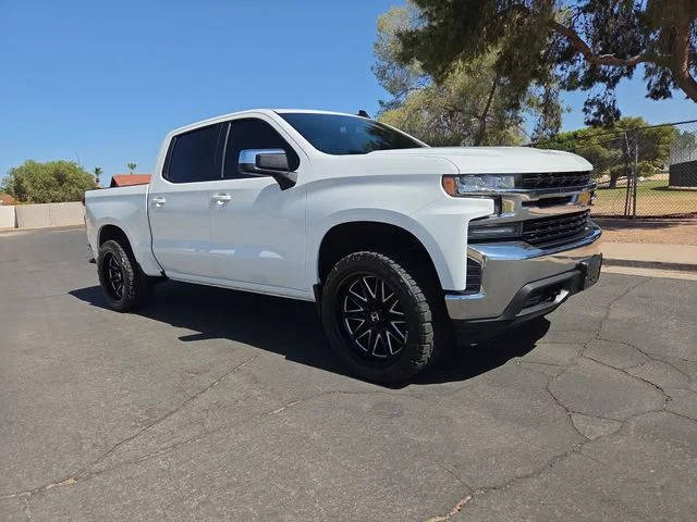2020 Chevrolet Silverado 1500 LT 4WD photo