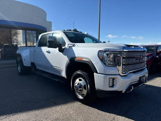 2020 GMC Sierra 3500HD Denali 4WD photo