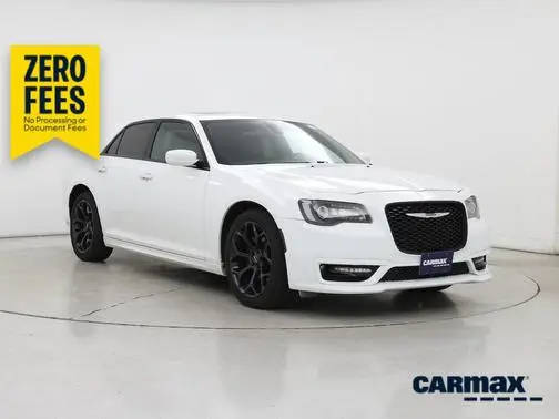 2020 Chrysler 300 300S RWD photo