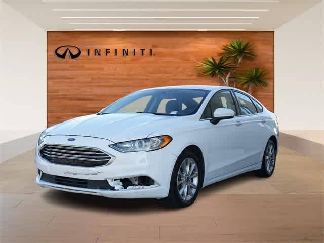 2017 Ford Fusion SE FWD photo