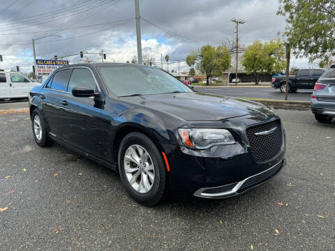 2015 Chrysler 300 Limited RWD photo