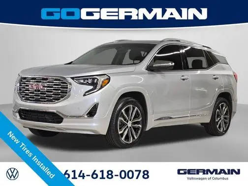 2020 GMC Terrain Denali AWD photo