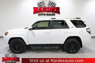 2020 Toyota 4Runner SR5 Premium 4WD photo