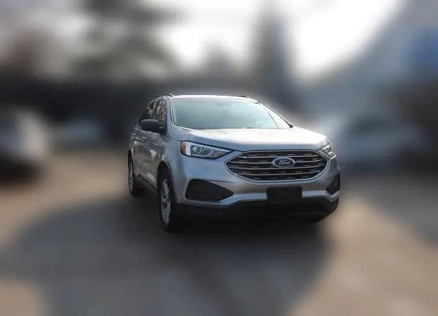 2020 Ford Edge SE AWD photo